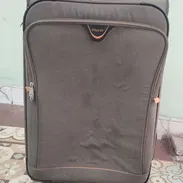Vendo maleta en buen estado de 30 kg - Img 56581164