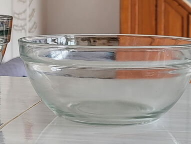 Vajilla de cristal, bowls grandes medianos y pequeños... 18 USD - Img main-image-45438372