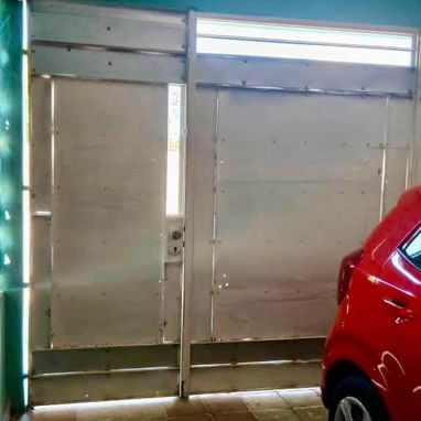 GG-168 | ¡ESPECTACULAR CASA INDEPENDIENTE DE 3 CUARTOS CON GARAJE Y PATIO EN PÁRRAGA! - 2/10