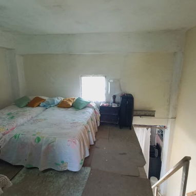 Se vende casa en Centro Habana - 4/8