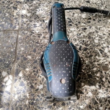 En venta fabrica original de carpintería en aluminio.,fotos de muestra en solo 2 mil usd.negocio próspero y super solici - Img 123658618