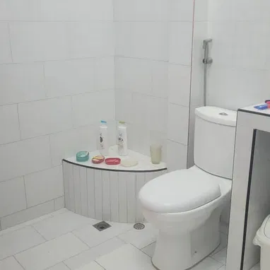 Casa en venta - Marianao espacio amplio de 86m² - Img 119911870