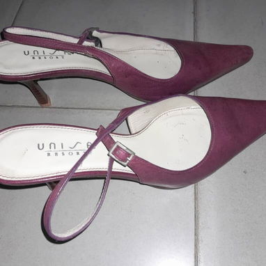 Zapatos de vestir para mujer en 5000 cada par - Img 120875510