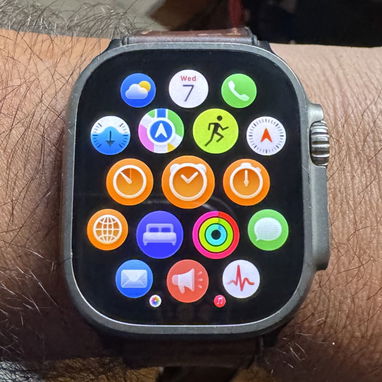 Vendo APPLE WATCH ULTRA, diseñado para uso extremo, robusto y ligero de TITANIO cerámica y zafiro GPS LTE - 3/10