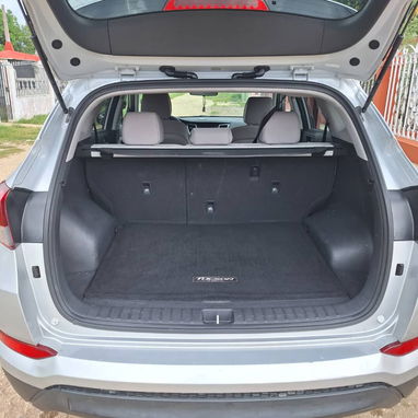 Hyundai Tucson - 4/8