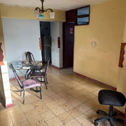 Apartamento (2do piso) ubicado en Regla. - Img 56779423