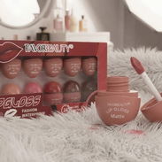 Lip Gloss Mate 24 horas - Img 56853435