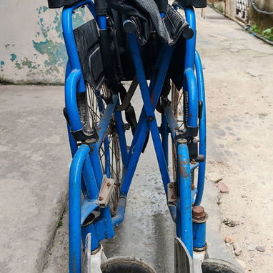 Silla de Ruedas Sin Detalle Usado 3 Veces"""Menos D Una Semana"""Prácticamente Nuevo.....Centro Habana 53052463 SOLO VEN - 4/4