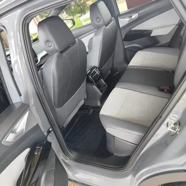 Vendo o negocio Volkswagen ID 4 2025 100% eléctrico 400 km por carga - Img 121692409