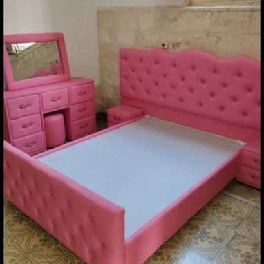 Camas capitoneadas con colchón (también hay ofertas para juego de cuarto completo) - Img 119136105