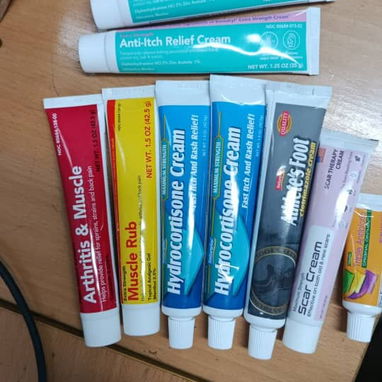 Cremas para hemorroides, soriasis, hongos, dolores musculares, cicatrices, hidrocortisona, triple antibiotico, - Img 124427394