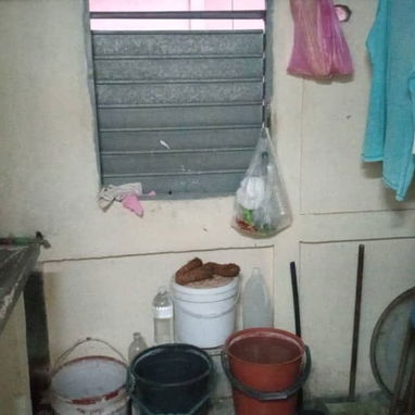 Se vende apartamento de 3 cuartos - 4/10