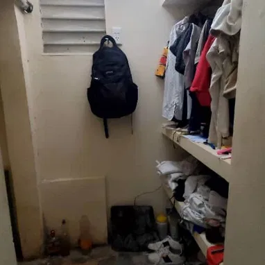 12500 usd vendo apartamento en el vedado es interior más q céntrico ubicado en 23 y G es en bajos de 1/4 con vestidor (q - Img 124310631