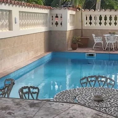 IG Casa de renta con piscina y respaldo energético cerca del mar en la playa Boca Ciega. Alquiler de casa GUA-003 - 2/10