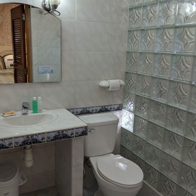 Se alquila casa en varadero para 3personas - Img 116611380