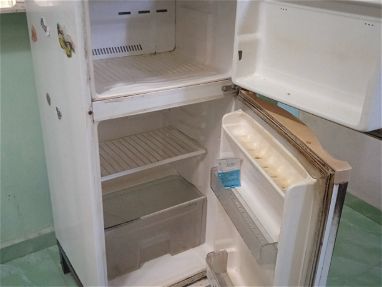 Vendo Refrigerador roto  LG. - Img main-image