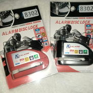 🏍️🔒 ¡PROTEGE TU MOTO CON SEGURIDAD EXTRA! 🔒🏍️  🚨 Candado de alarma para disco de freno  ✅ Alarma potente de 110 dB - Img 58016365