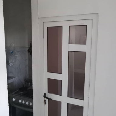 VENTA DE APARTAMENTO EN EL VEDADO. Precio :24 000usd. A 50m de la Universidad de la Habana - 4/7