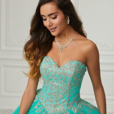 ALQUILER DE TRAJES - 5/9
