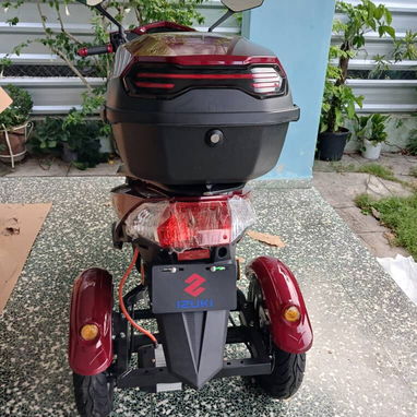 Moto izuki de 3 ruedas ( nuevas ) - 7/10