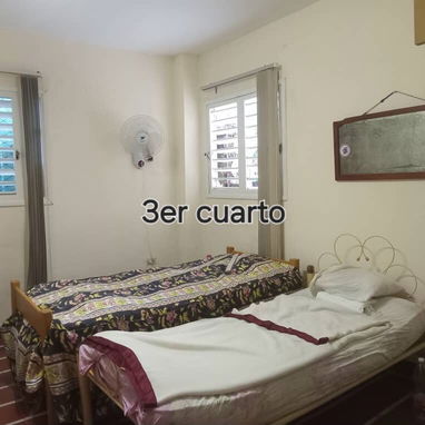 Vendo casa en Playa,La Habana - 9/10