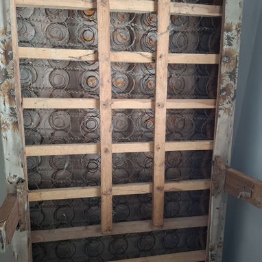 Box spring ,de cama personal con todos los muelles en su lugar y sin óxido - Img 123556415