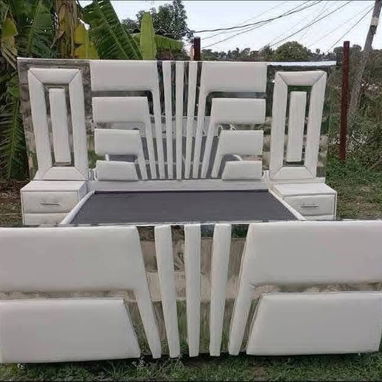 Camas modernas tapizadas con maxima calidad y garantía... - 10/10