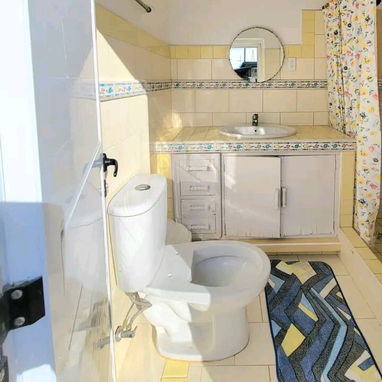 🏠 Renta de Casa Con Billar y Piscina En Guanabo. Capacidad para 8 personas - Img 116171978
