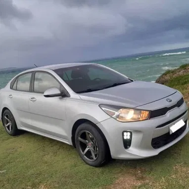 Vendo negocio Kia Río, 2019 pintura de fábrica - Img 109968533