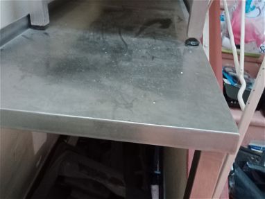 Fregadero y mesas de acero para elaboración - Img 64731780