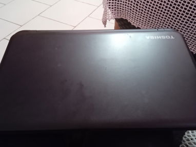 Vendo laptop Toshiba - Img 65039251