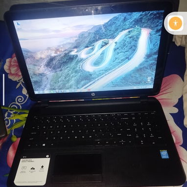 Laptop HP 15 Notebook PC💻ideal para estudiantes y trabajar al 100 ,todas sus teclas seguridad y garantía , Modelo: HP 1 - Img 123395678