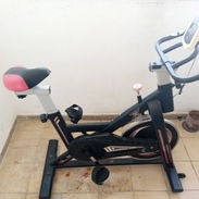 Bici de spining impecable 300 USD - Img 55868075