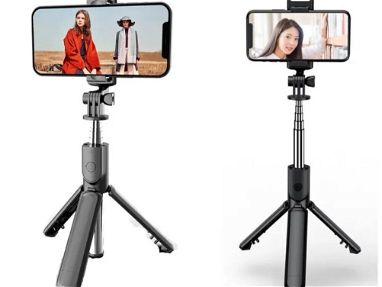 Bastones para selfies y videos con celulares. Con y sin lámpara - Img main-image