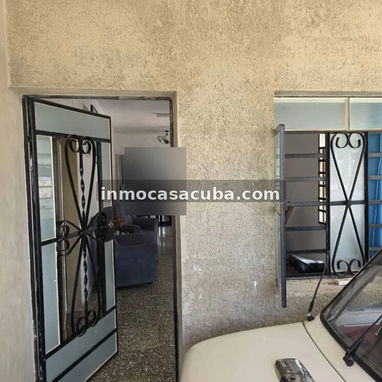 AL1001 – Casa ubicada en alturas del aeropuerto - 5/10