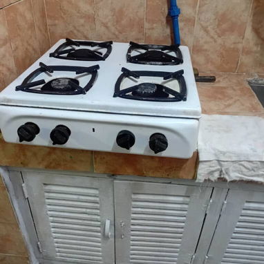 Se alquila cuarto en el vedado - Img 120545276