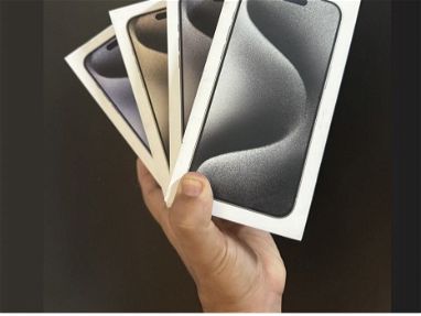 Se vende iPhone 15 Pro Max nuevo en caja - Img main-image-44129786