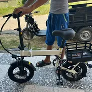 Bicicleta eléctrica nueva a estrenar en caja, primera mano, está en santa clara. Características al wattsapp. - Img 56556088