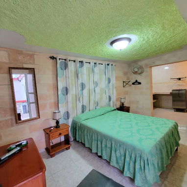 Cod. Z - 🏠Alquiler de Casas en la playa en Cuba .  Precios desde 60 a 160 USD. Casas con panel solar y planta eléctrica - Img 116247829