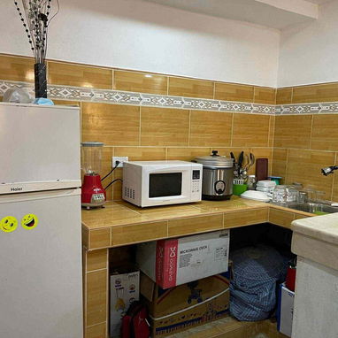 Casa independiente de 7 cuartos a 3 cuadras de la calzada del Cerro. - Img 109829406