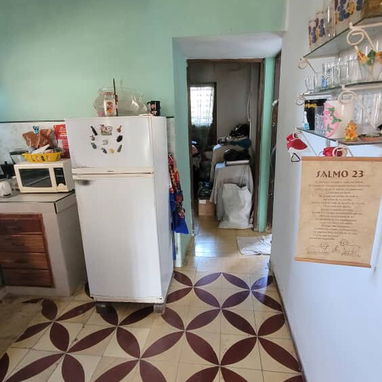 $20 000 usd ( ultimo ajuste y con dinero en mano ).  En venta casa independiente de 2 plantas en Cojimar, Habana del Est - 10/10