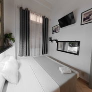 🏠 Renta de Apartamento Centro Habana. 💡 Energía Eléctrica 24 horas.💵25 usd por noche para 2 adultos y 1 niño - Img 54811795
