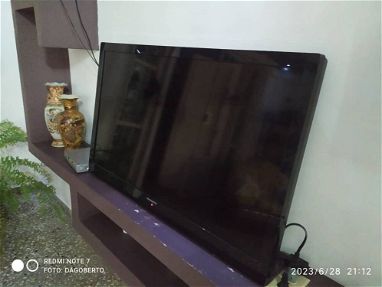 Televisor MAGNAVOX pantalla plana de 39 pulgadas - Img 66922022