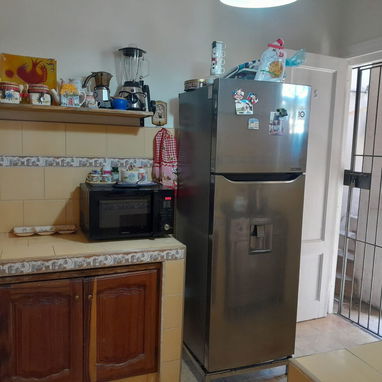 RENTA APARTAMENTO EN EL VEDADO / 2 HABITACIONES / 2 BAÑOS + OFICINA - Img 124115296