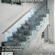 Barandas de cristal con estructura en acero inoxidable para escaleras interiores. El complemento perfecto para tu 🪜 - Img 55581606