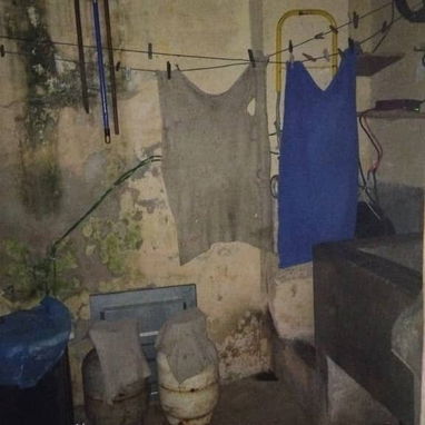 *$10.500usd.  AJUSTE CON $ EN MANO. En venta apartamento de placa puerta de calle de un edificio en Guanabacoa. - Img 123028790