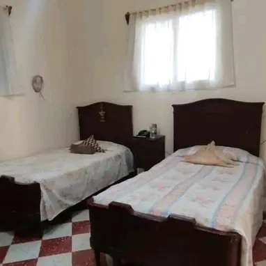G-775 En venta casa capitalista independiente en la Víbora, 10 de Octubre con piscina y 4 cuartos - Img 119257703