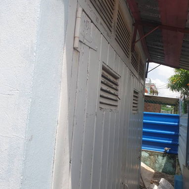 En oferta!!!! Casa independiente de 3 cuartos y garaje cerrado con patio y jardín en excelente zona de Playa!!!! - Img 83227671