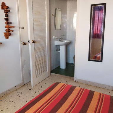Alquiler de apartamento por tiempo indefinido en el Vedado. Apartamento en alquiler en el vedado por tiempo indefinido - Img 125766299