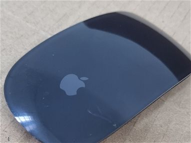 Apple Magic Mouse 2 - negro - Img 70221523